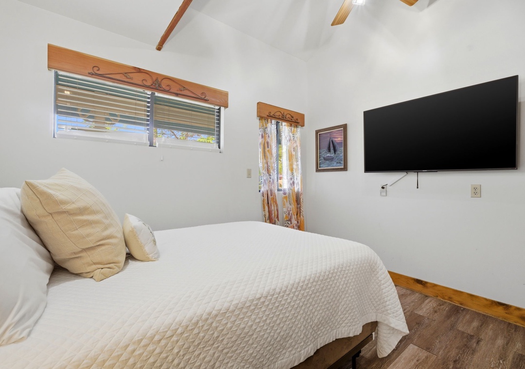 Caribbean Breezes- Bedroom 4 & TV view