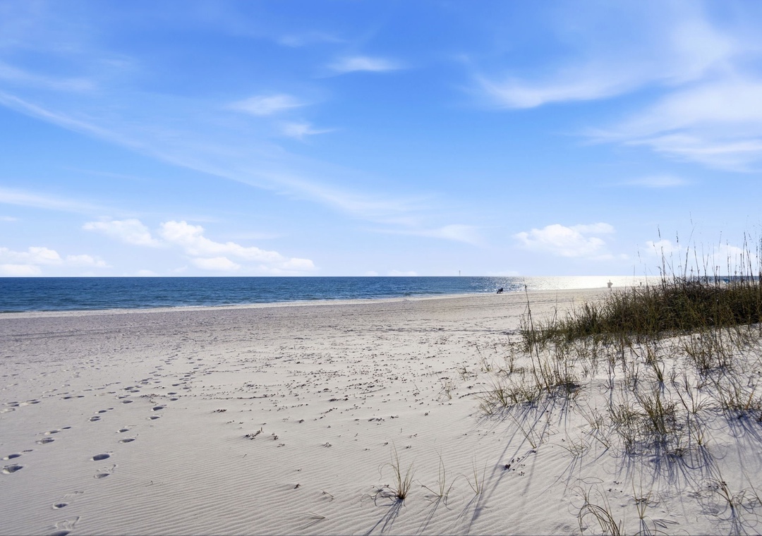 Regatta Condo Beach View to West