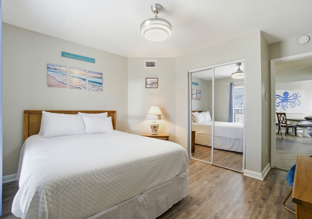 23-web-or-mls-317-e-beach-blvd-304c