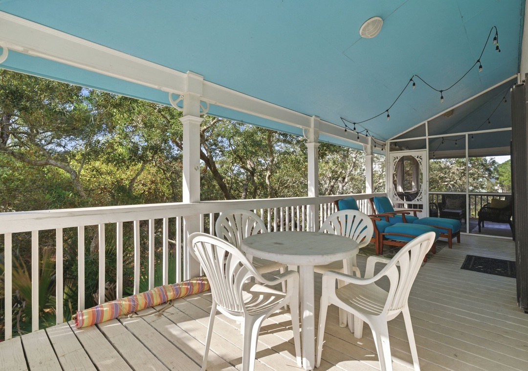 Caribbean Breezes- Balcony Sitting Area