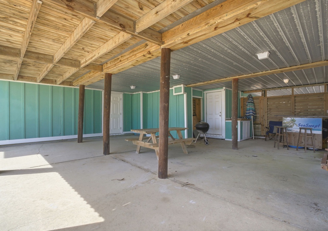 Seaswept- Ground Floor Bathroom 3 Entrance & Covered Area