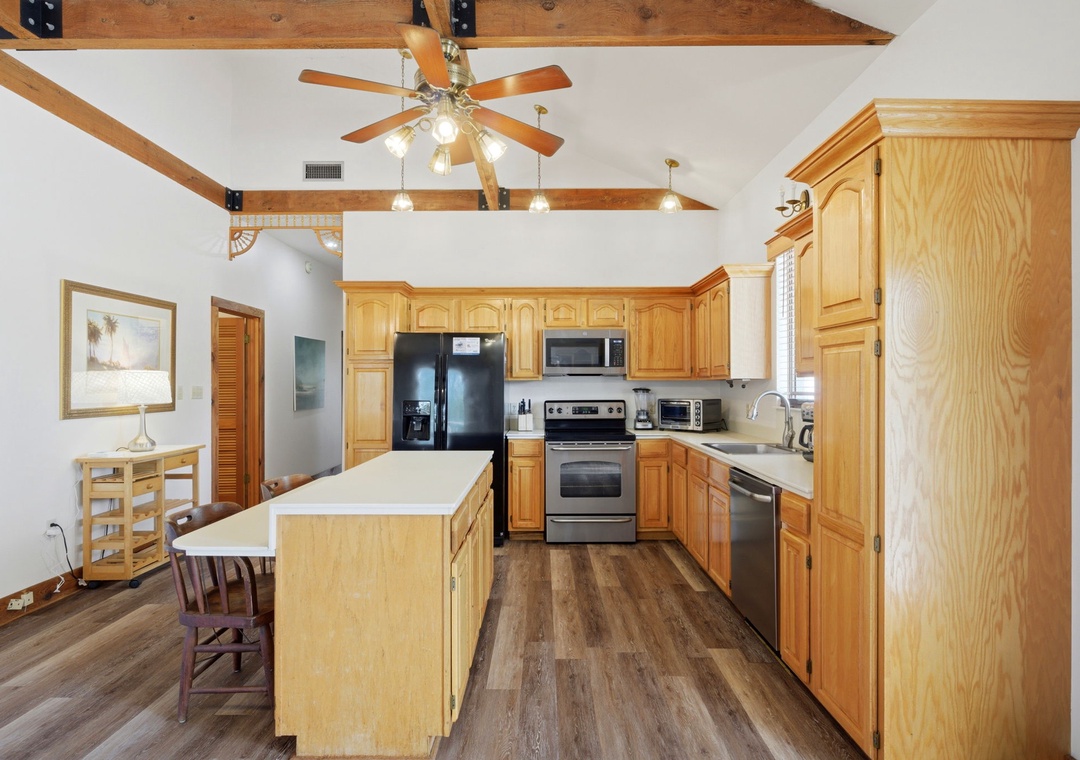 Caribbean Breezes- Kitchen