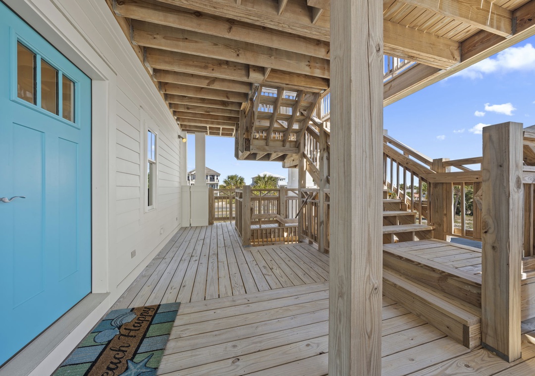 Casa de Madera Pensacola Beach - Main Floor Balcony Patio with Stairs to Upstairs and Downstairs