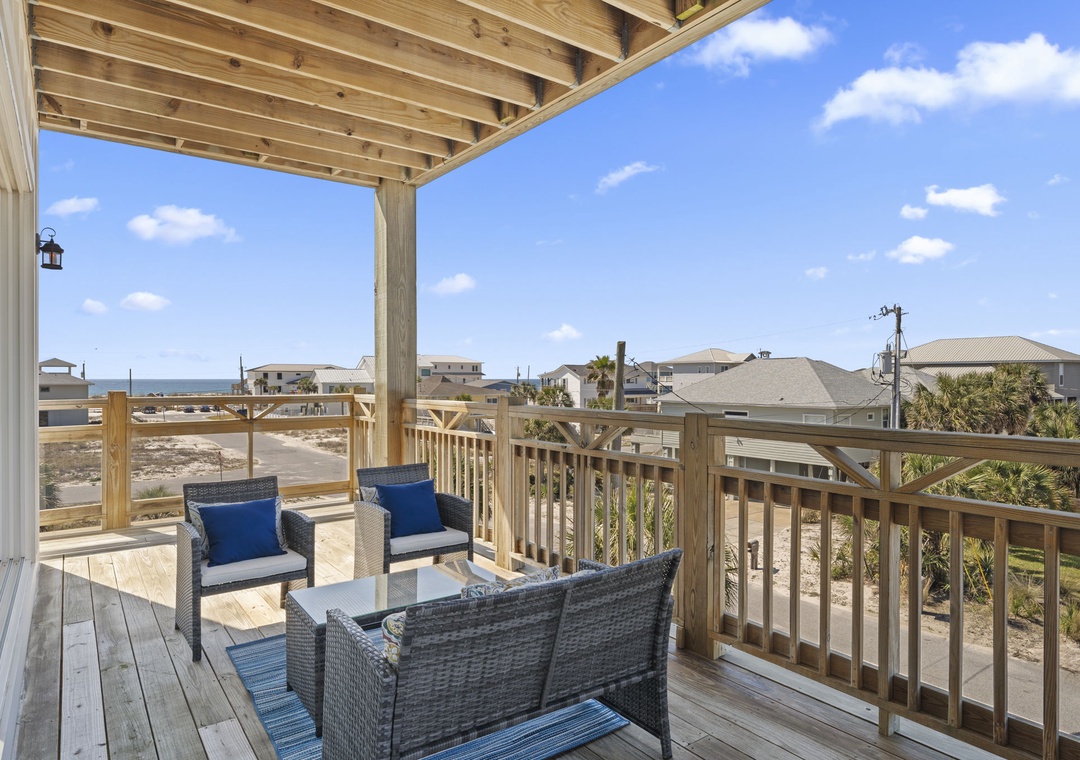 Casa de Madera Pensacola Beach - Main Floor Balcony