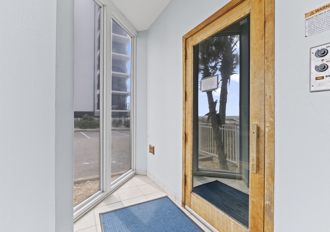 Lighthouse Condominiums Steam Room