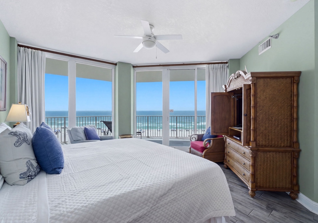 Lighthouse 418- Bedroom 1 & Balcony View