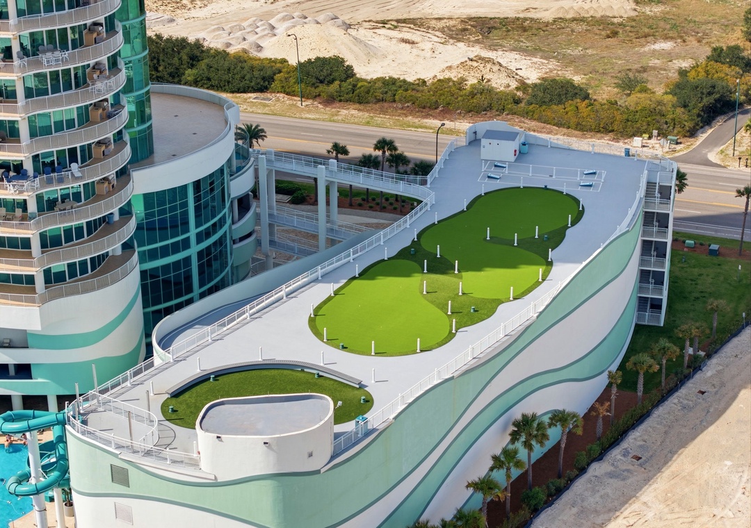 Turquoise Place-Putting Green