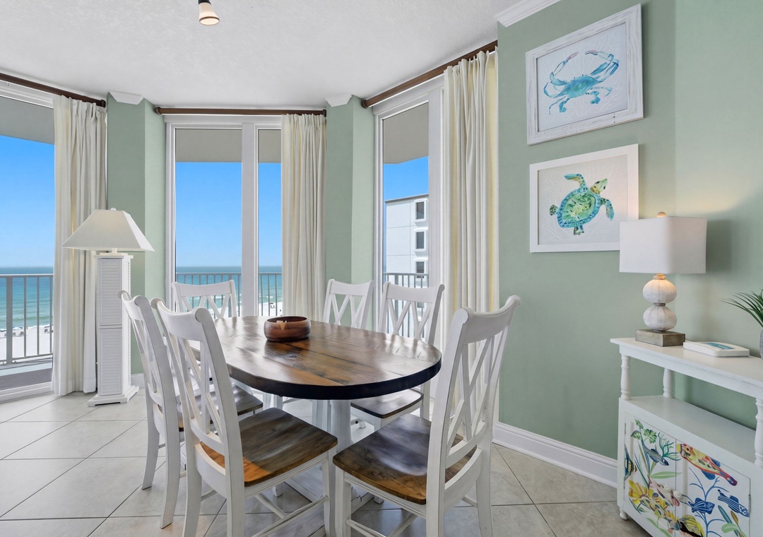 Lighthouse 418- Dining Room & Balcony View