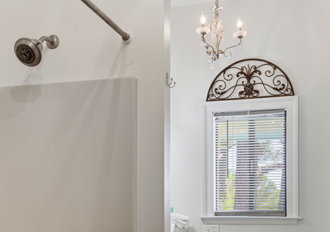 Caribbean Breezes- Bathroom 2