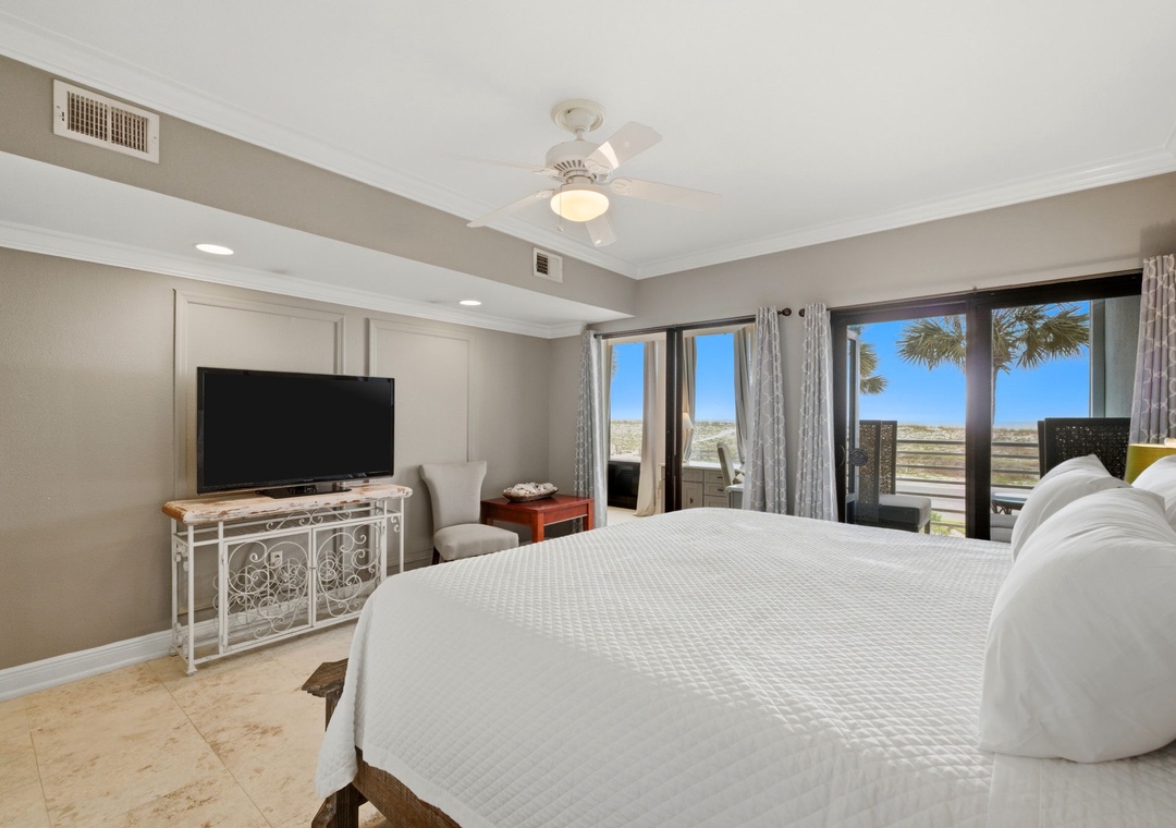 Palm Beach Club 118- Bedroom 1, TV & Balcony