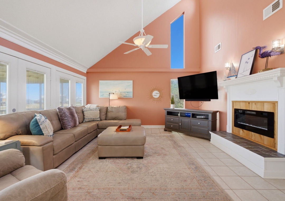 Dunestruck- Living Room, TV & Fireplace View