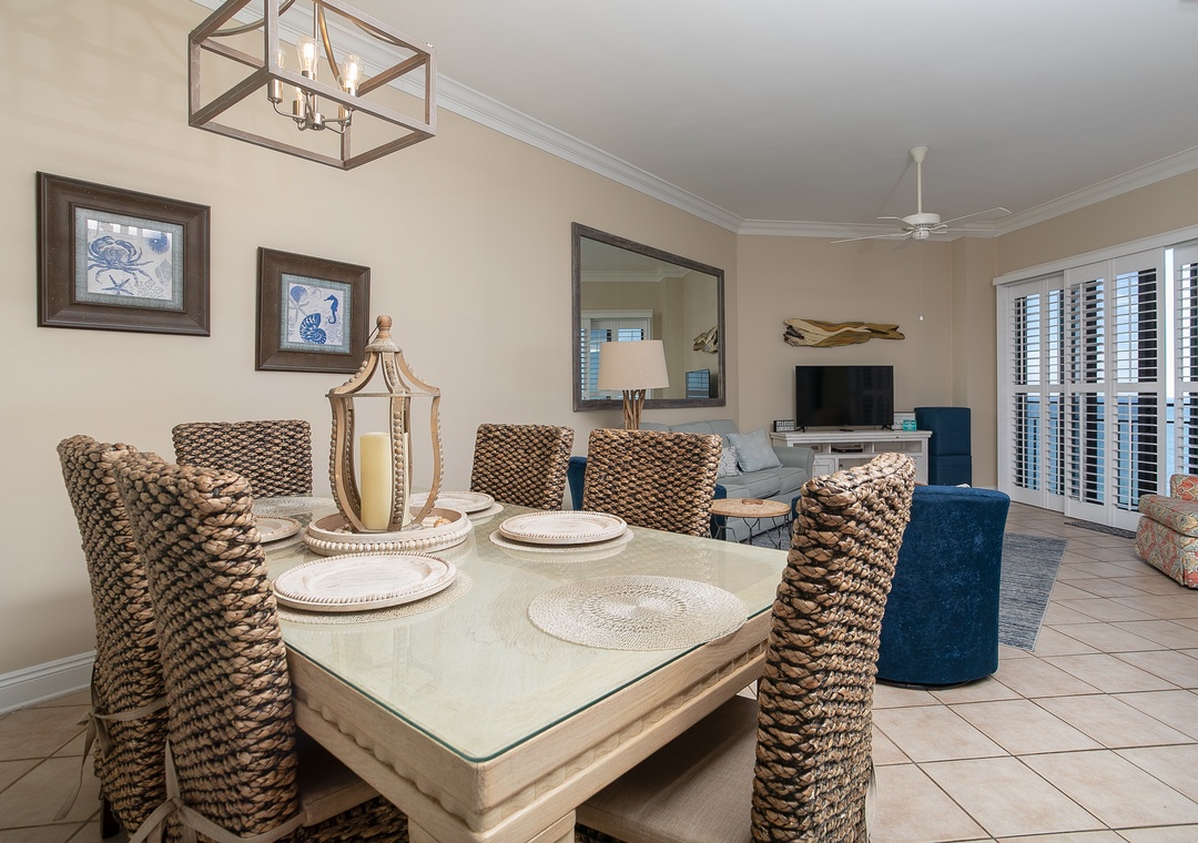 Seachase 1104C- Dining Room