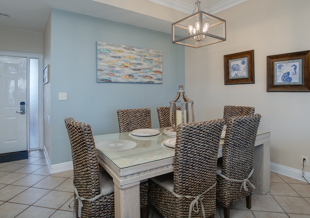 Seachase 1104C- Dining Room