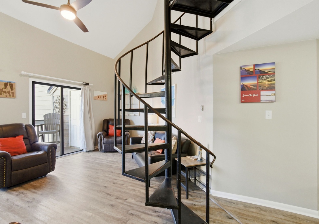 33-web-or-mls-317-e-beach-blvd-304c