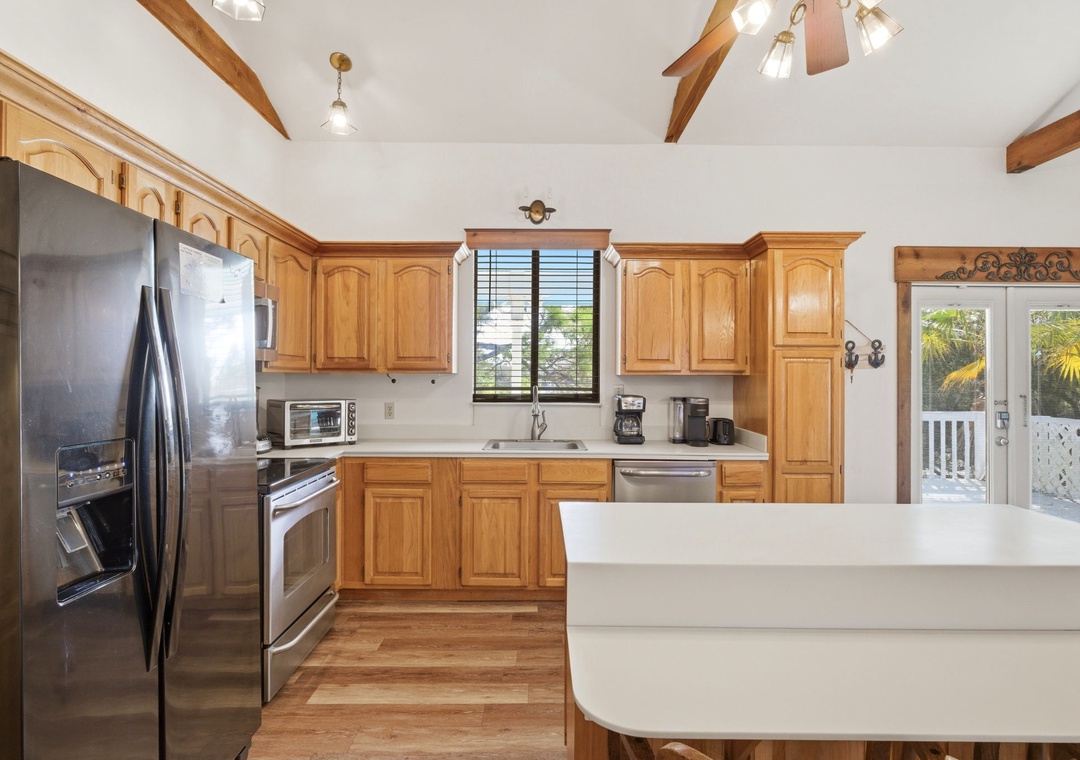 Caribbean Breezes- Kitchen View