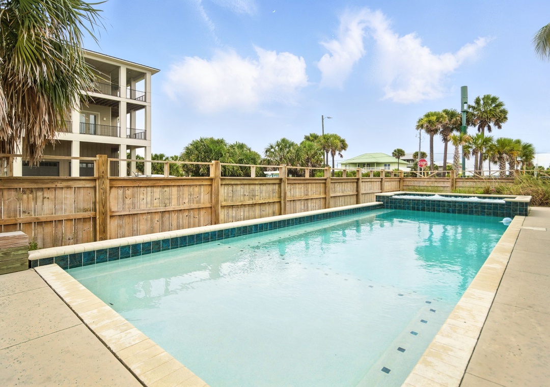 Casa de Madera Pensacola Beach Pool