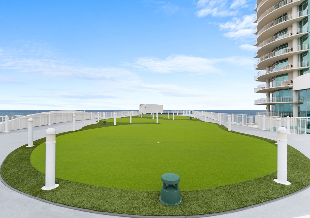 Turquoise Place- Putting Green