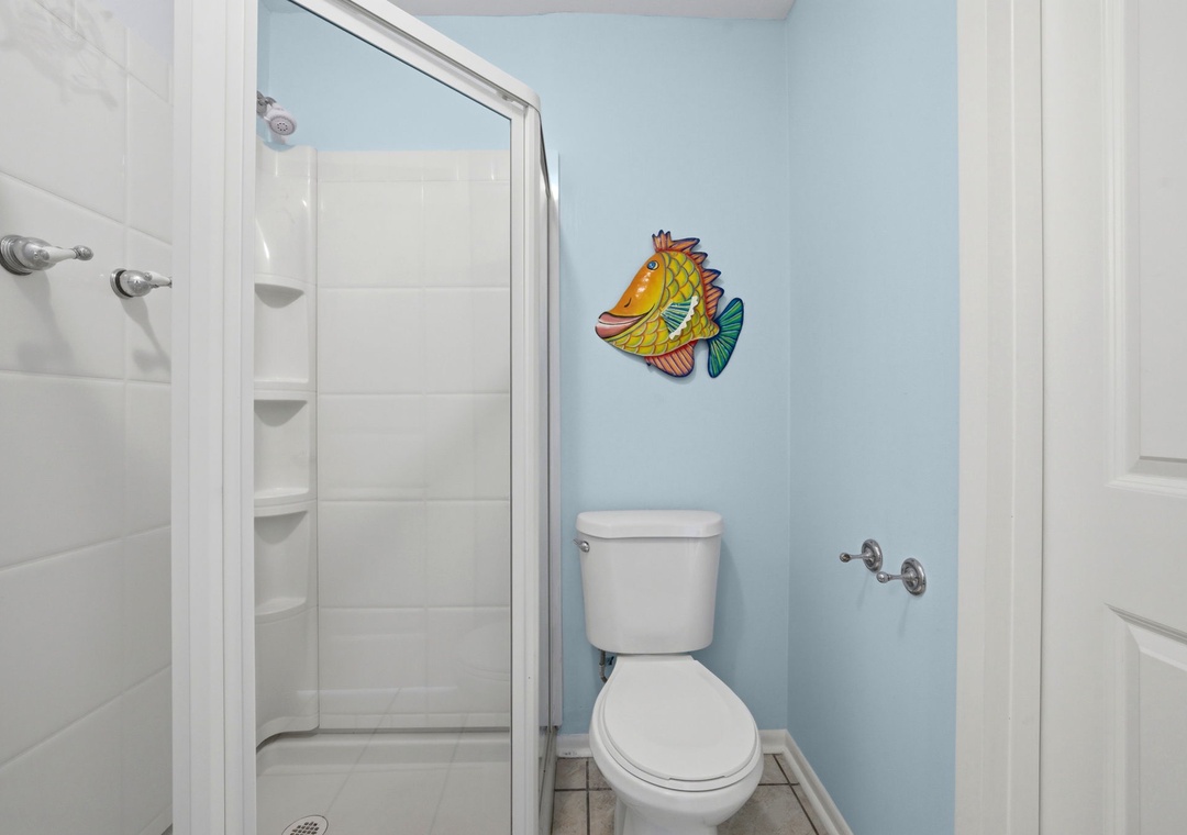 Beachwalk 5- Bathroom 1