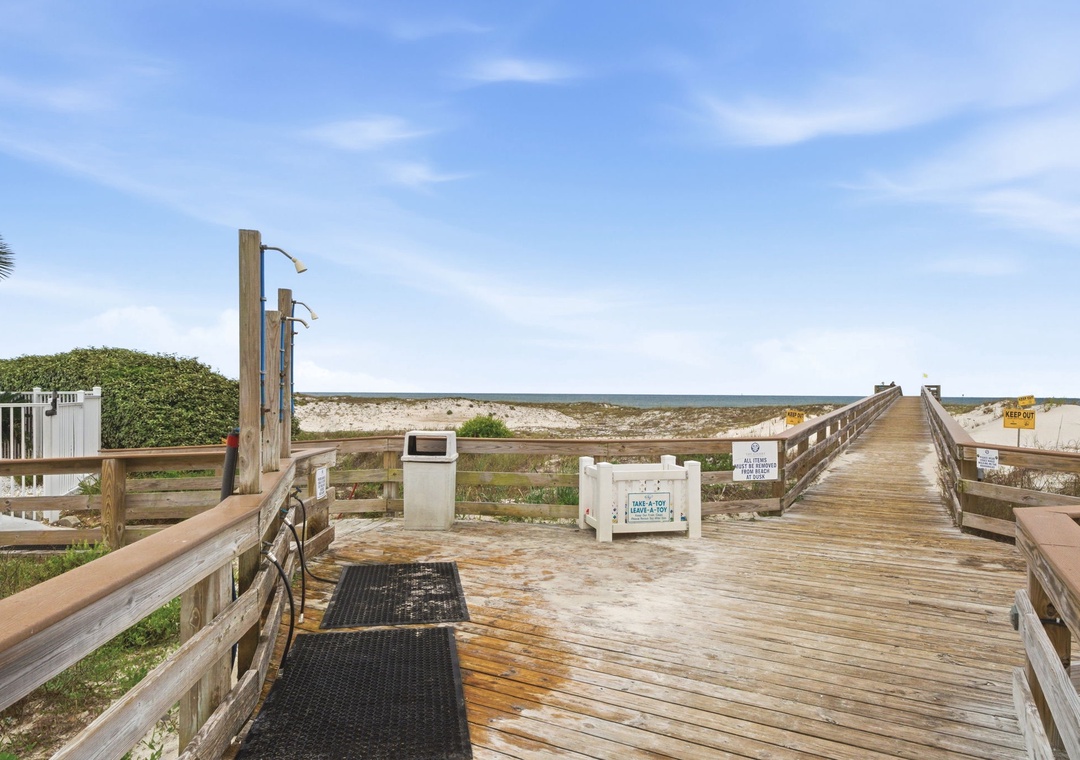 Gulf Shores Plantation- Boardwalk & Outdoor Shower Station