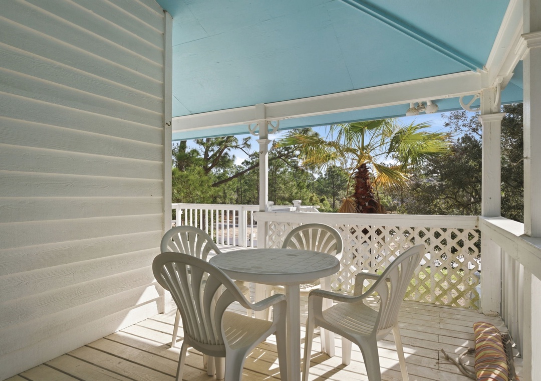 Caribbean Breezes- Balcony Sitting Area