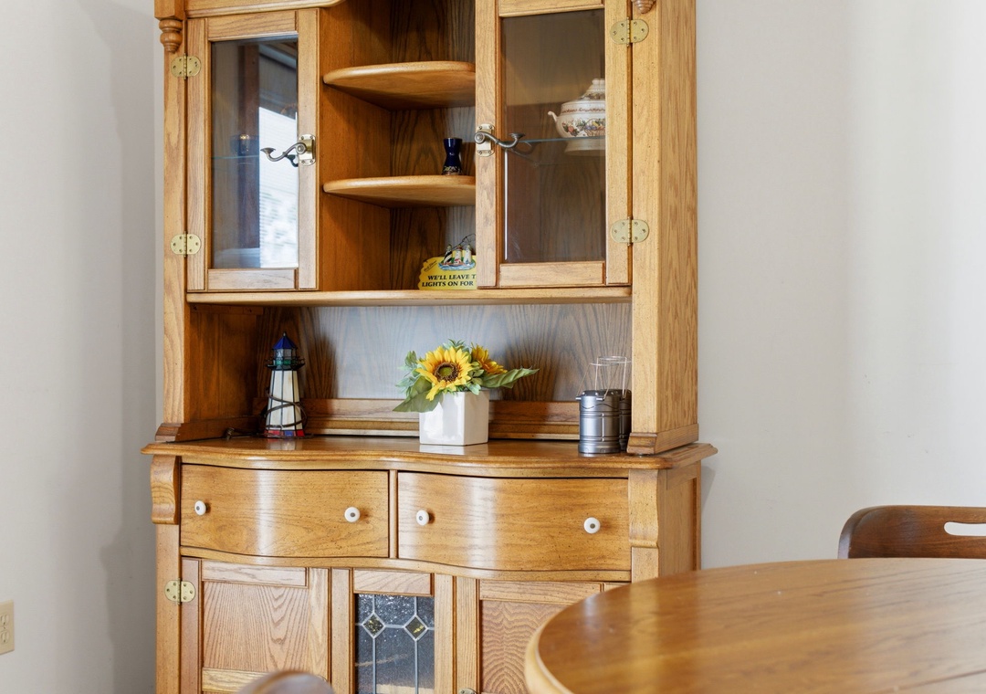 Caribbean Breezes- Dining Room