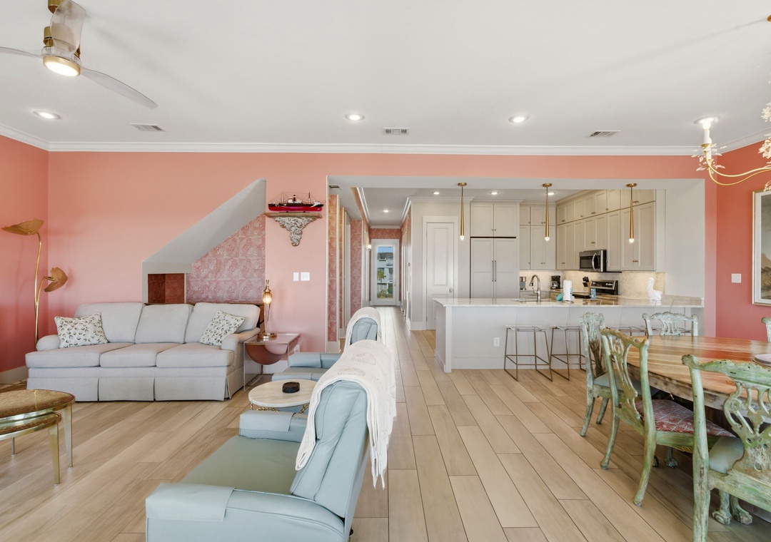 19-web-or-mls-1557-w-beach-blvd