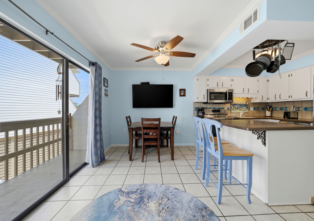 Beachwalk 5 - View of Dining, TV, Balcony & TV
