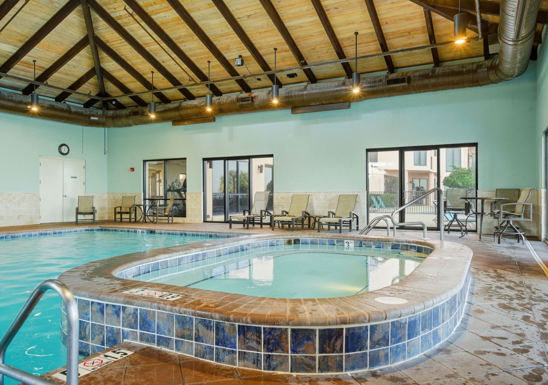 Seachase- Indoor Pool