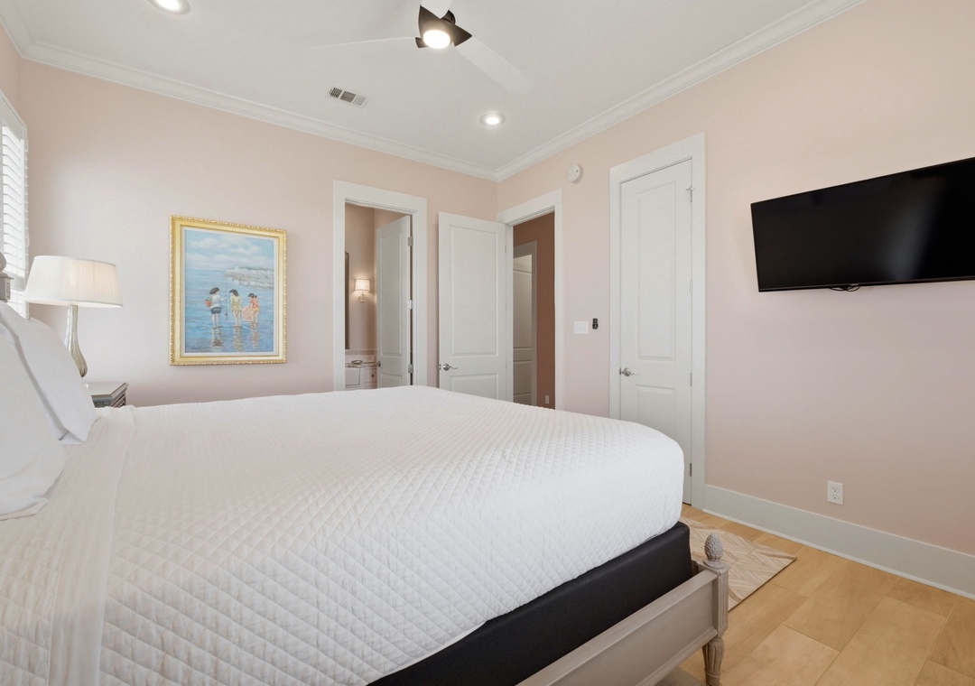 33-web-or-mls-1557-w-beach-blvd