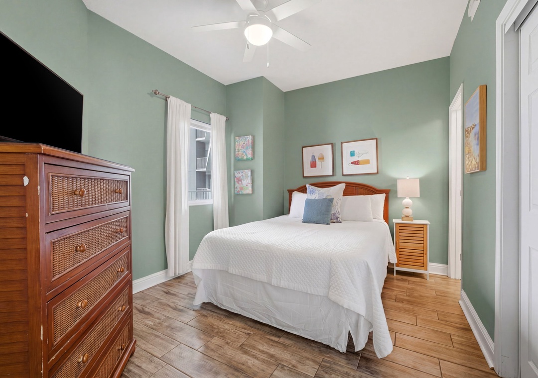 Lighthouse 418- Bedroom 3