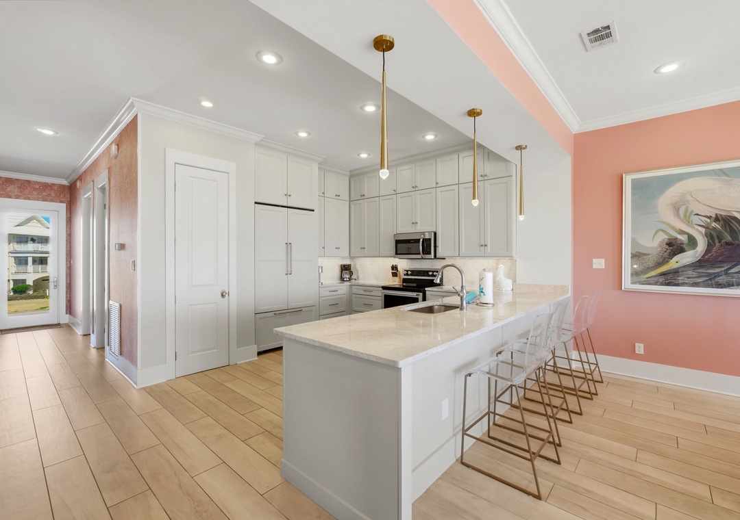 10-web-or-mls-1557-w-beach-blvd