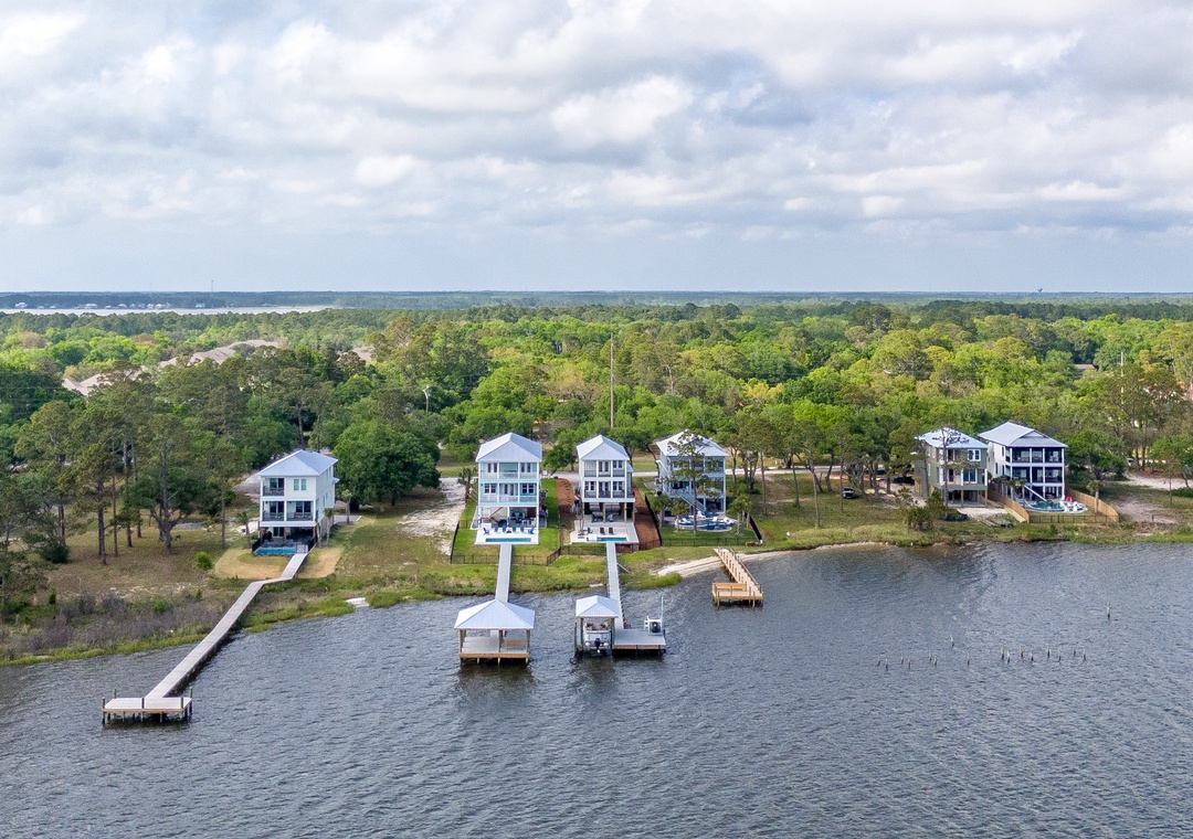 1130 Water Oaks Cir - Ariel View from Lagoon