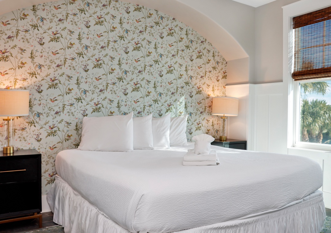 Bedroom 3 - Beachfront Master Bedroom