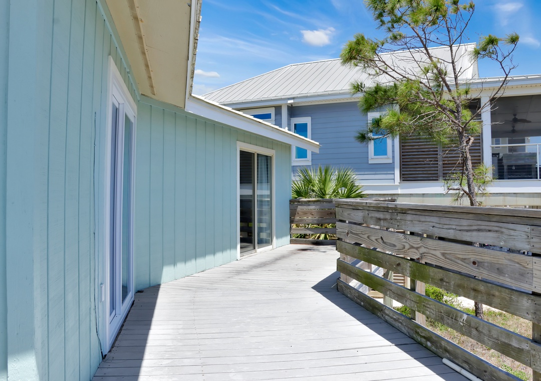Beach Front Deck
