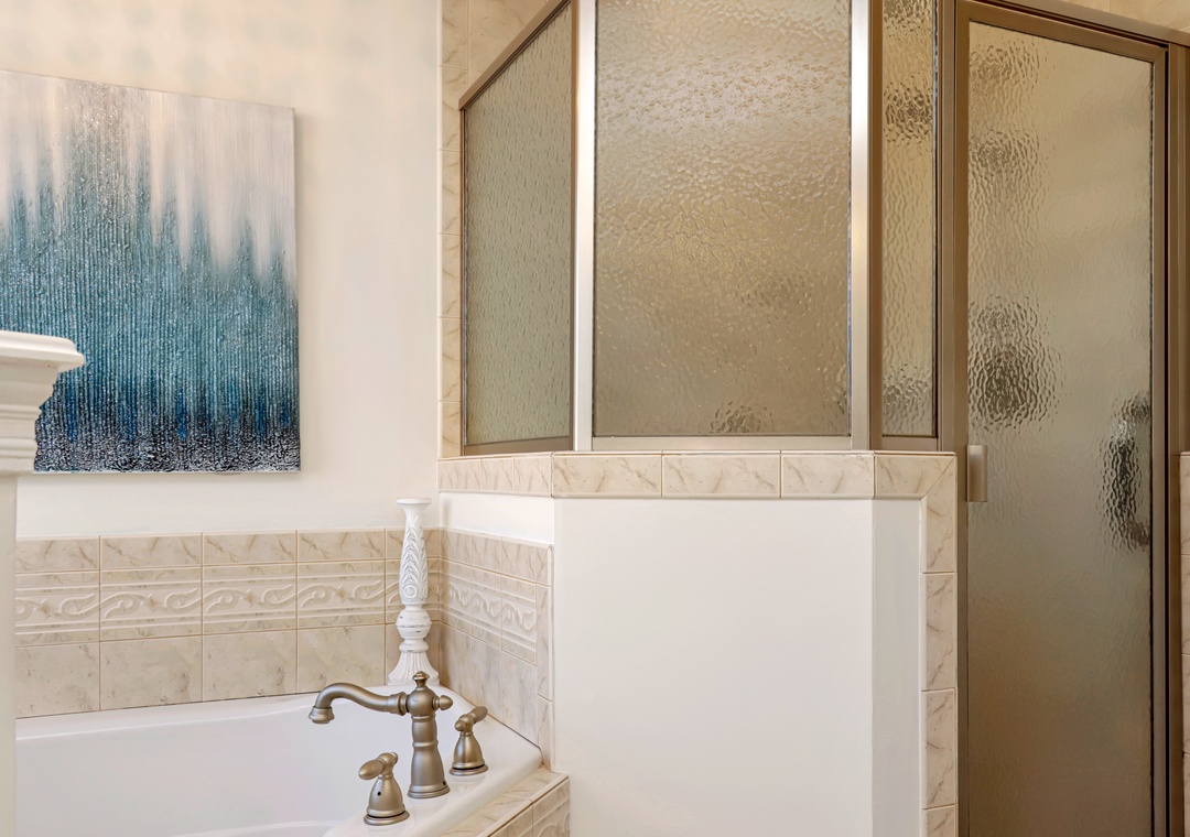 Bedroom 1 - Master Bathroom Tub and Shower