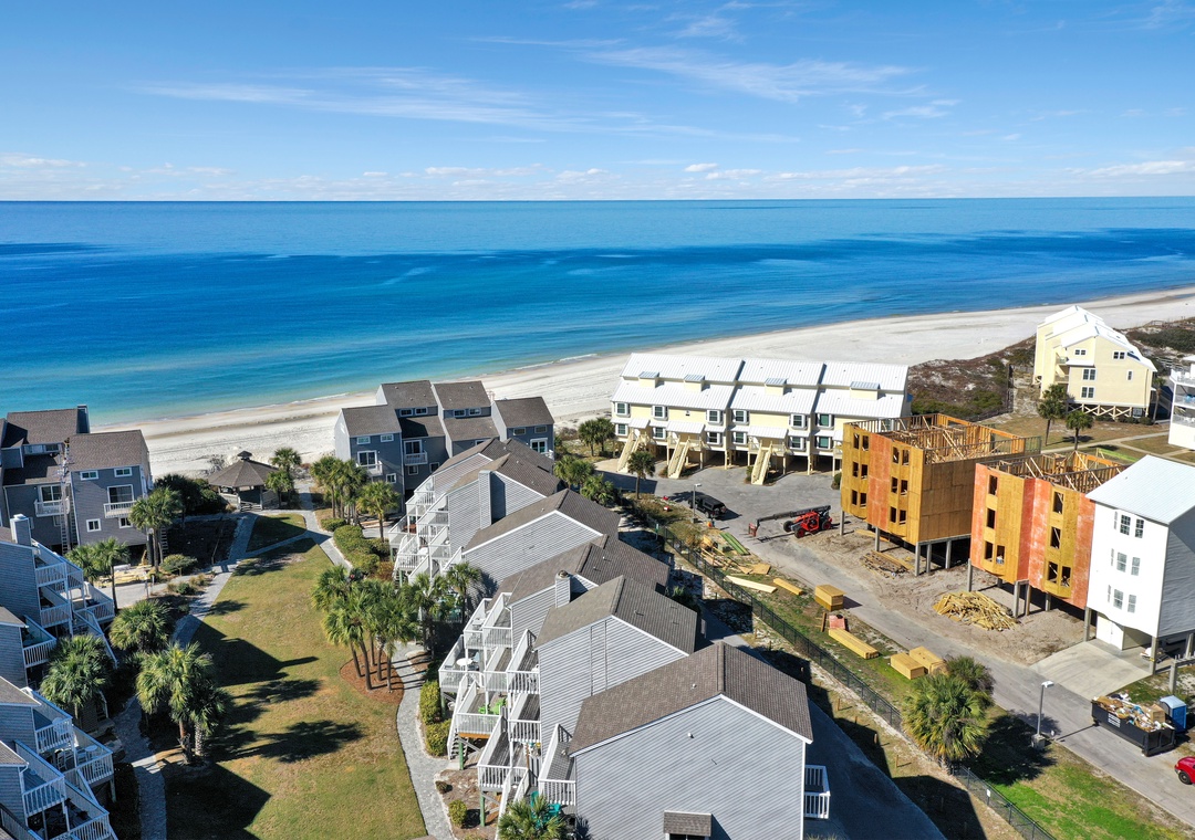 Very Close Distance to Beach with Easy Access