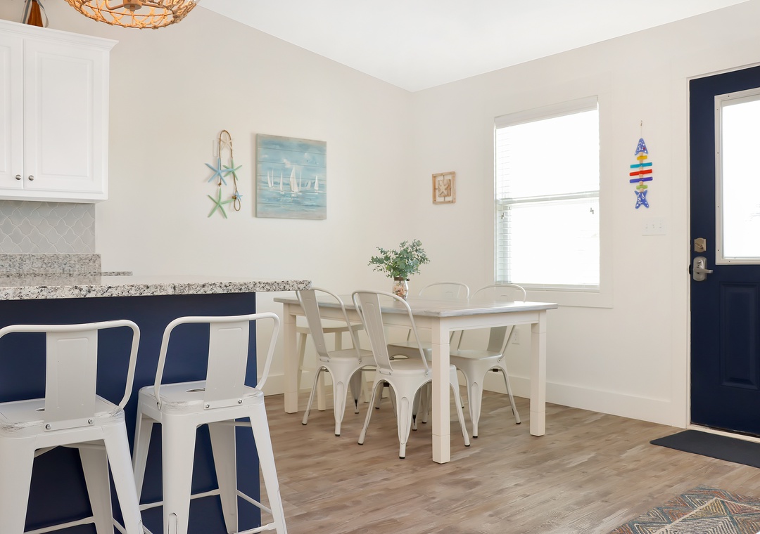 Kitchen Bar Seating and Dining Area