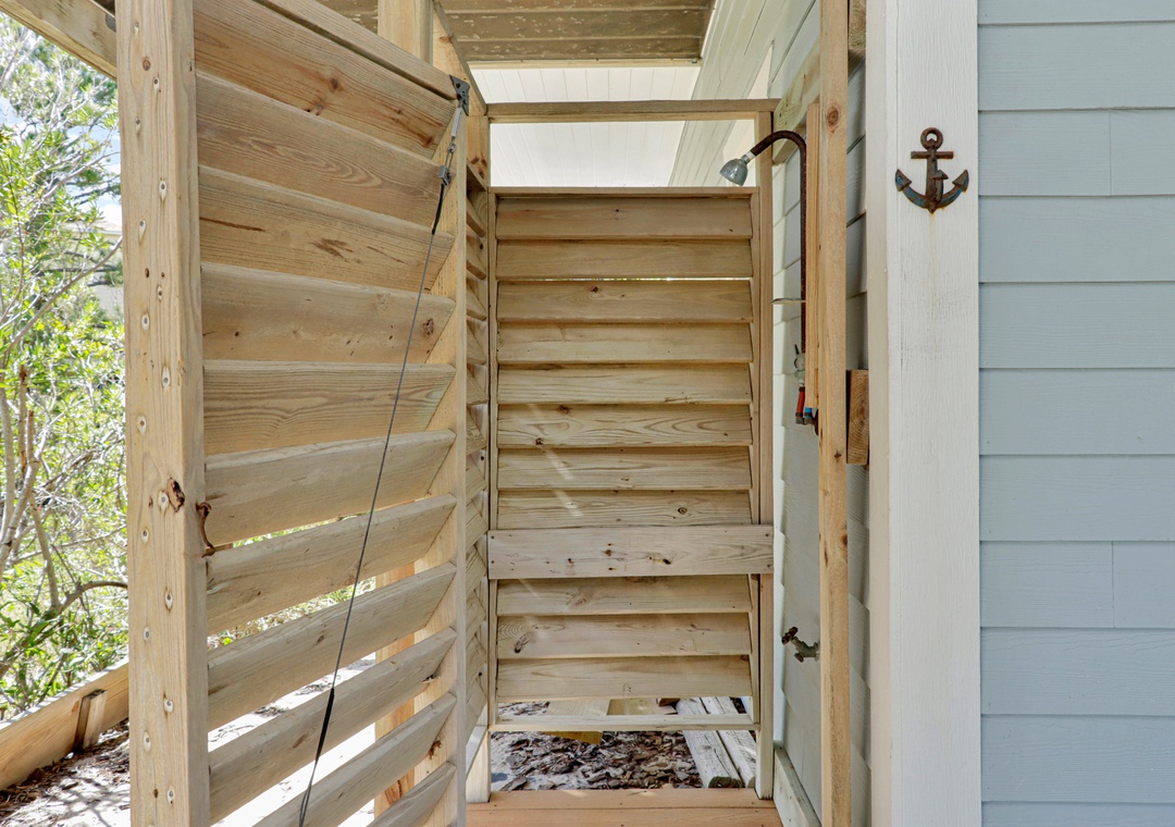 Enclosed Outdoor Shower