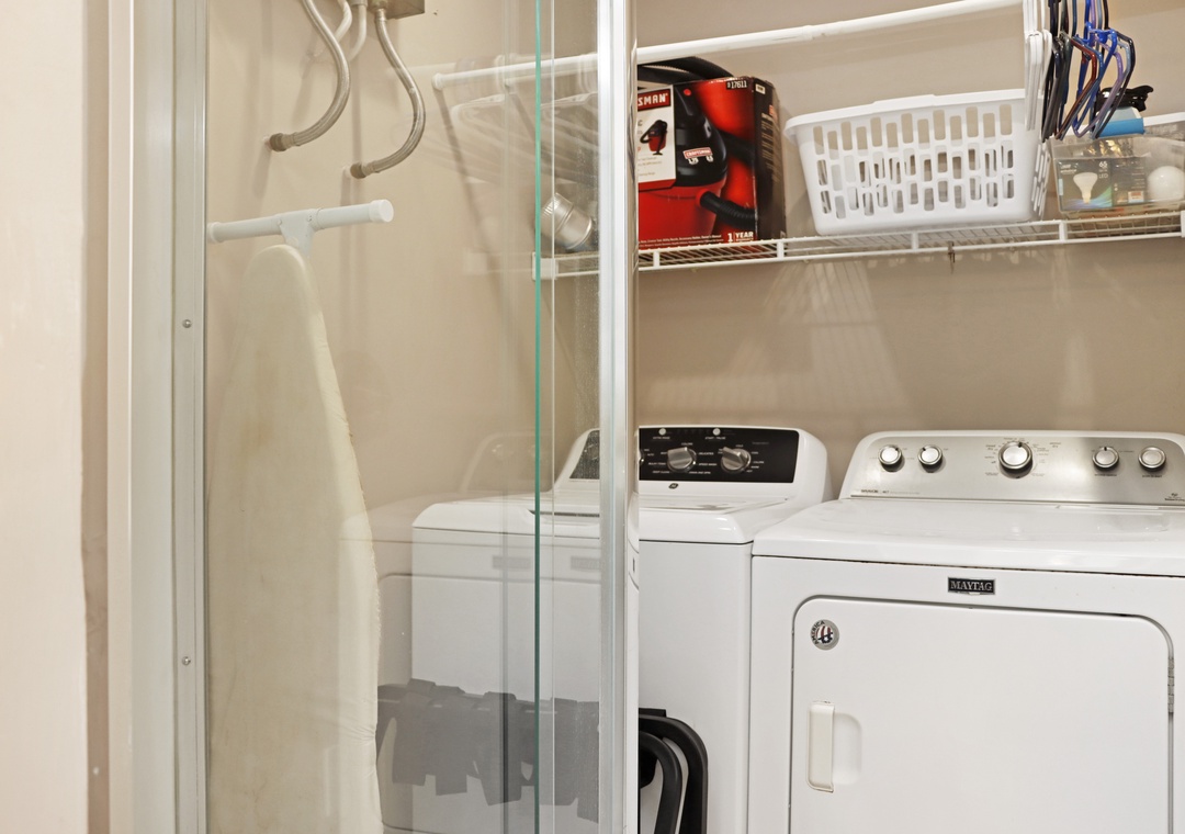 Full Bathroom with Laundry