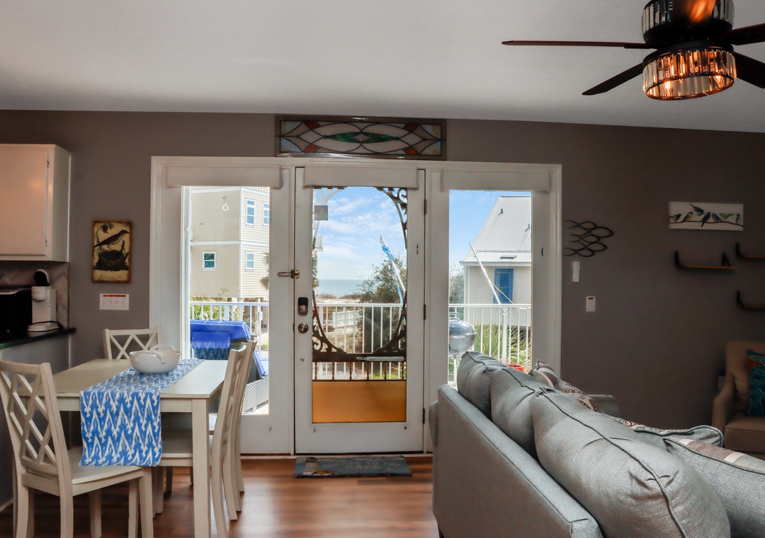 Living Area - Beach View