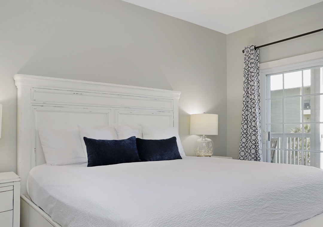 Bedroom 3 - King Bed