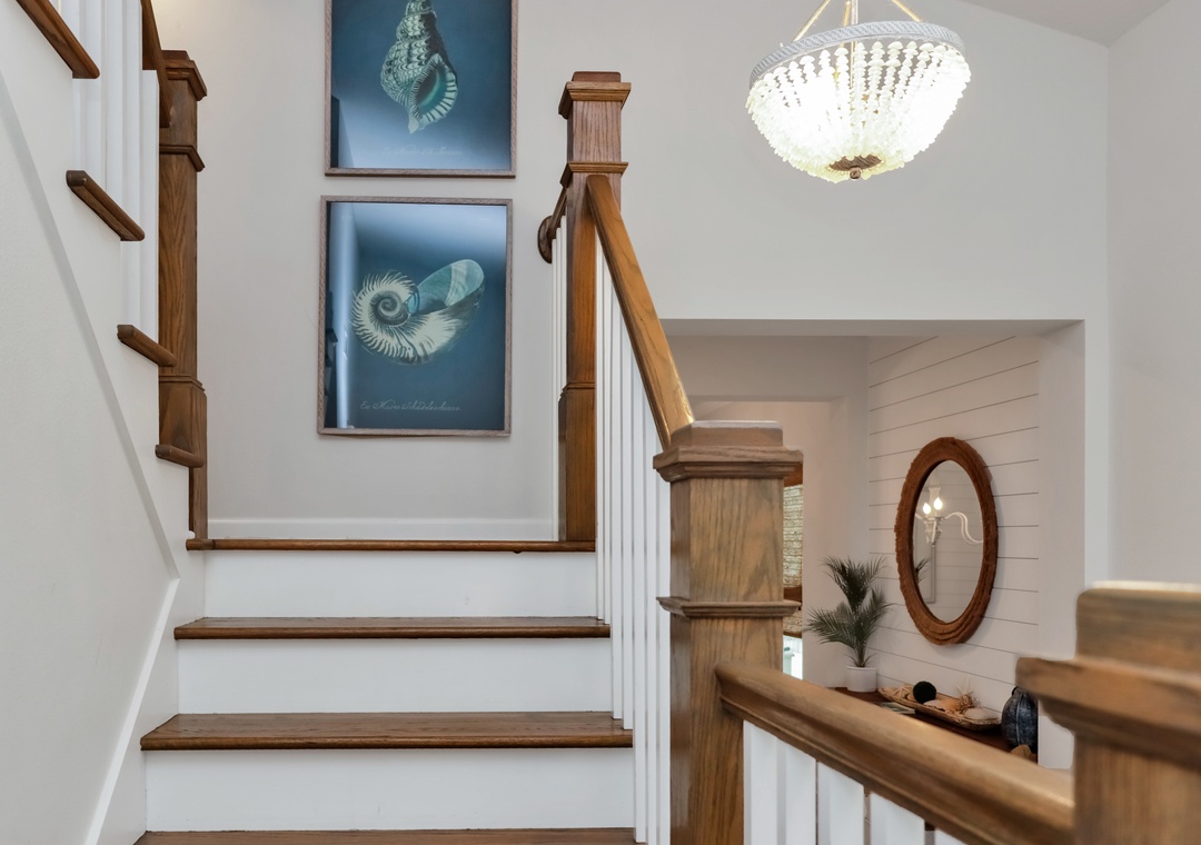 Stairway to Second Level