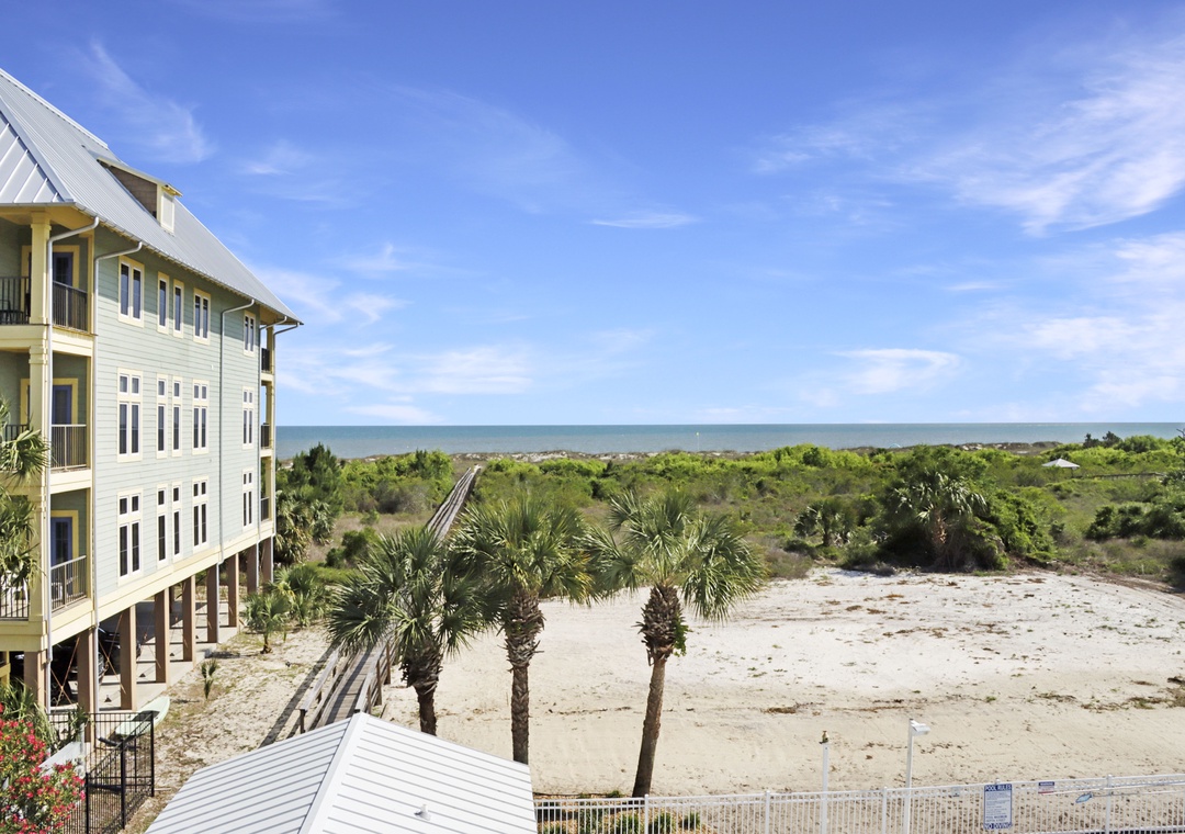 Gulf Front Deck - Beach View