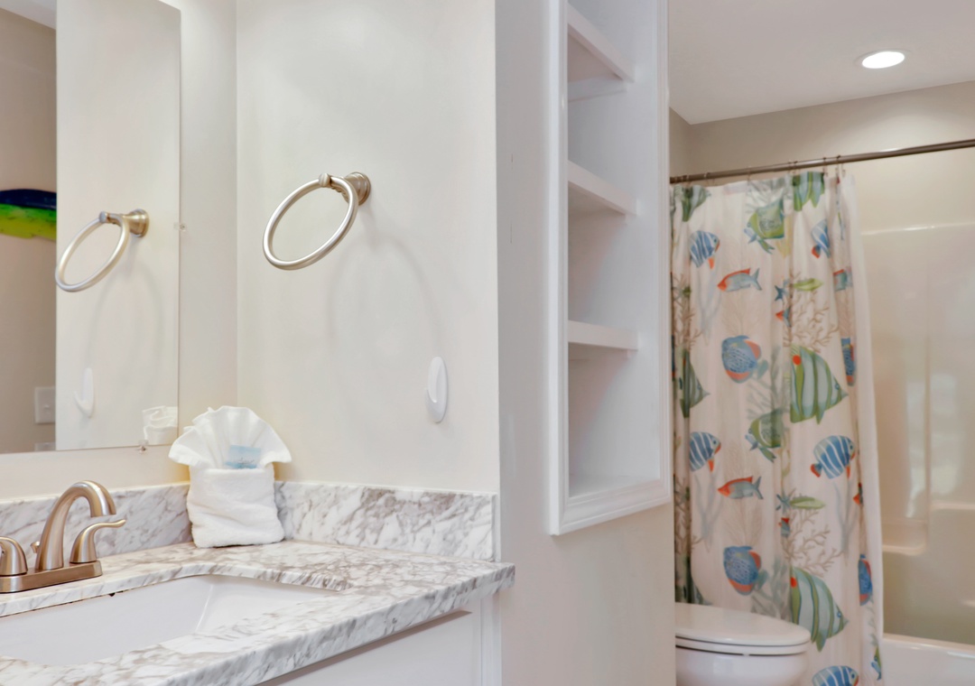 Full Bathroom