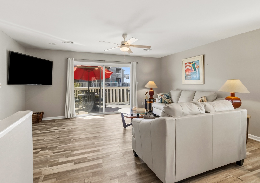 Seaclusion Living Room 2