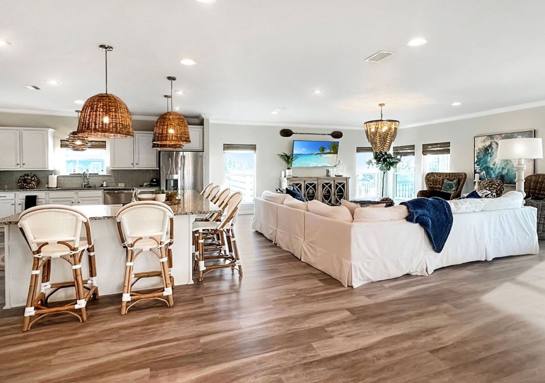 Spacious and open living and kitchen area at Arlanymor
