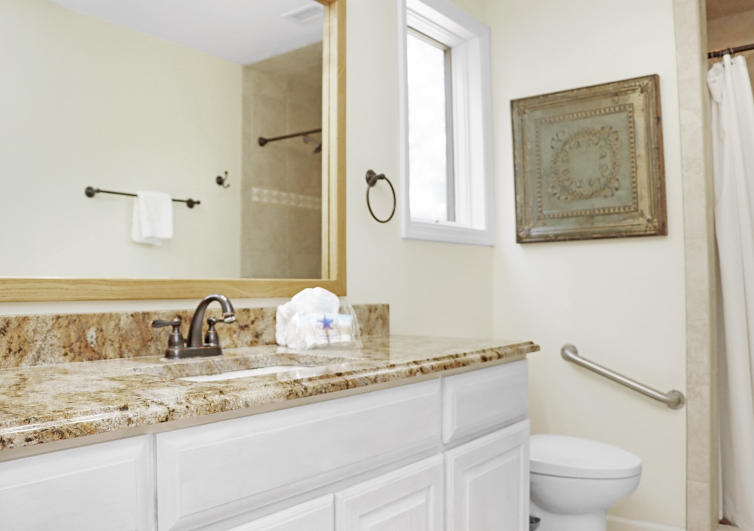 Ground Floor Full Bathroom