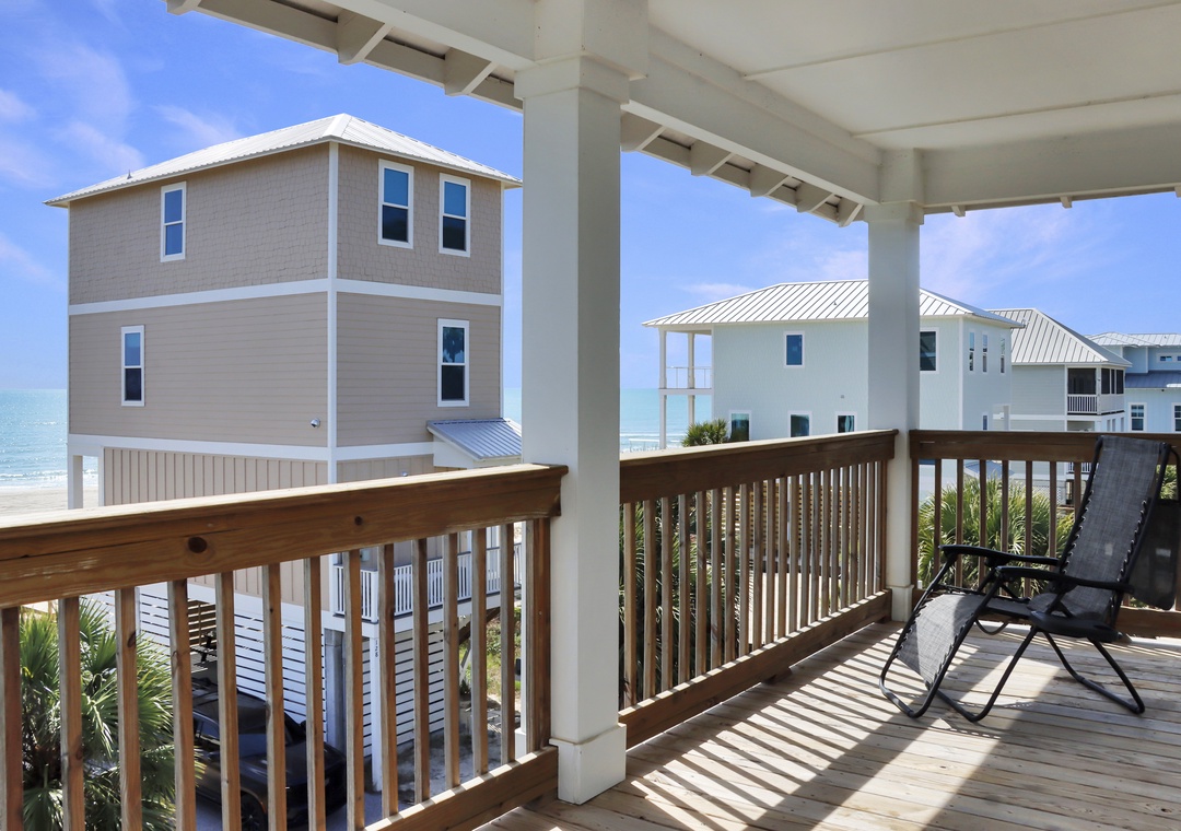 Top Floor Covered Deck
