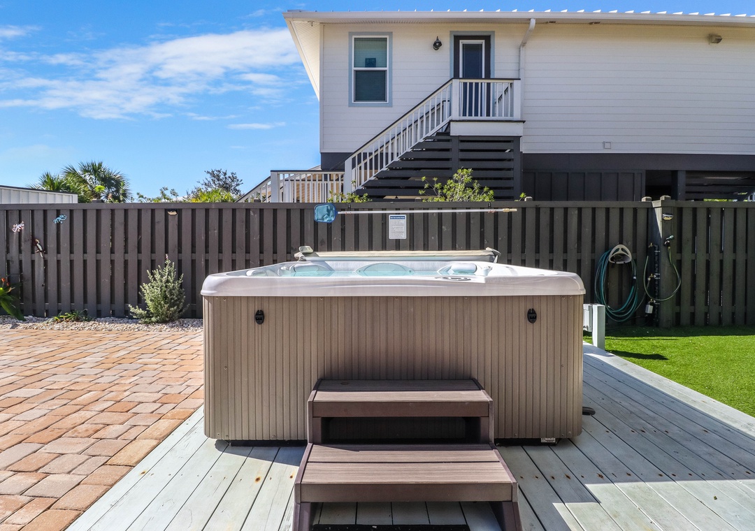 Shellfish Cottage Hot Tub