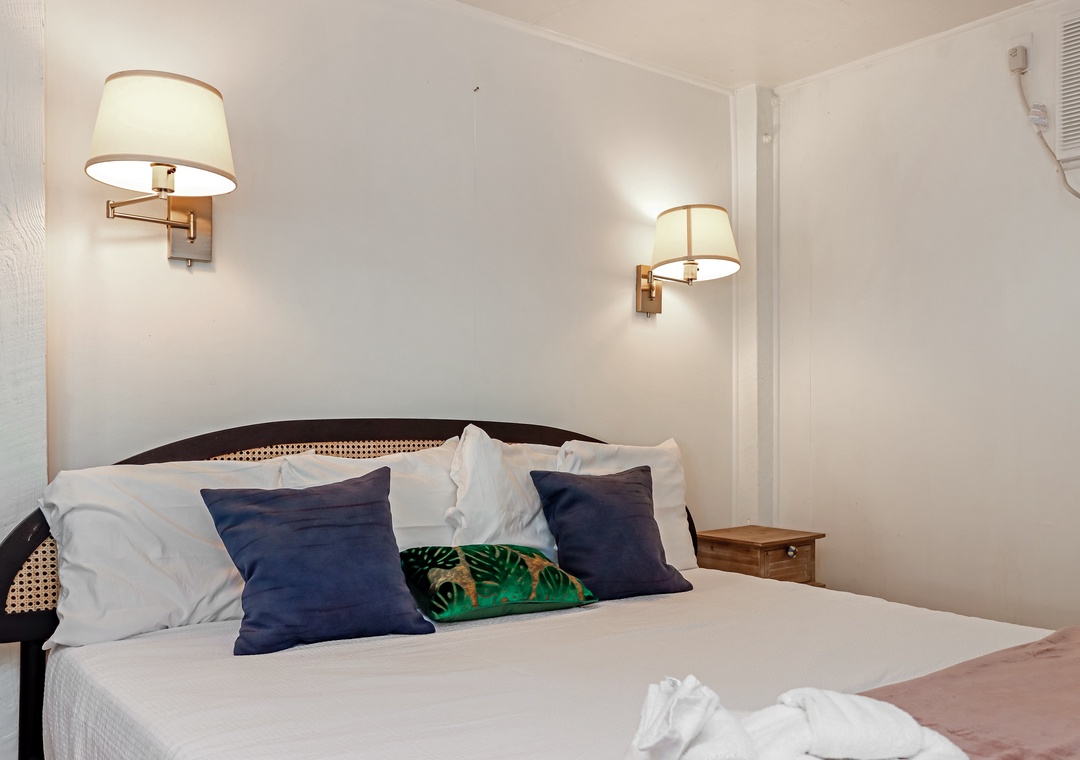 King bed in the Mother-In-Law suite